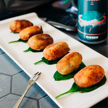 Load image into Gallery viewer, Tasting menu for couples