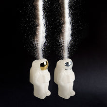 Load image into Gallery viewer, Salt and Pepper Shaker Kit Astronaut
